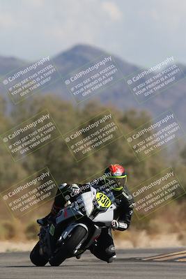 media/Oct-13-2025-Moto Forza (Mon) [[a66d839500]]/2-A Group/Session 4 Turn 7/